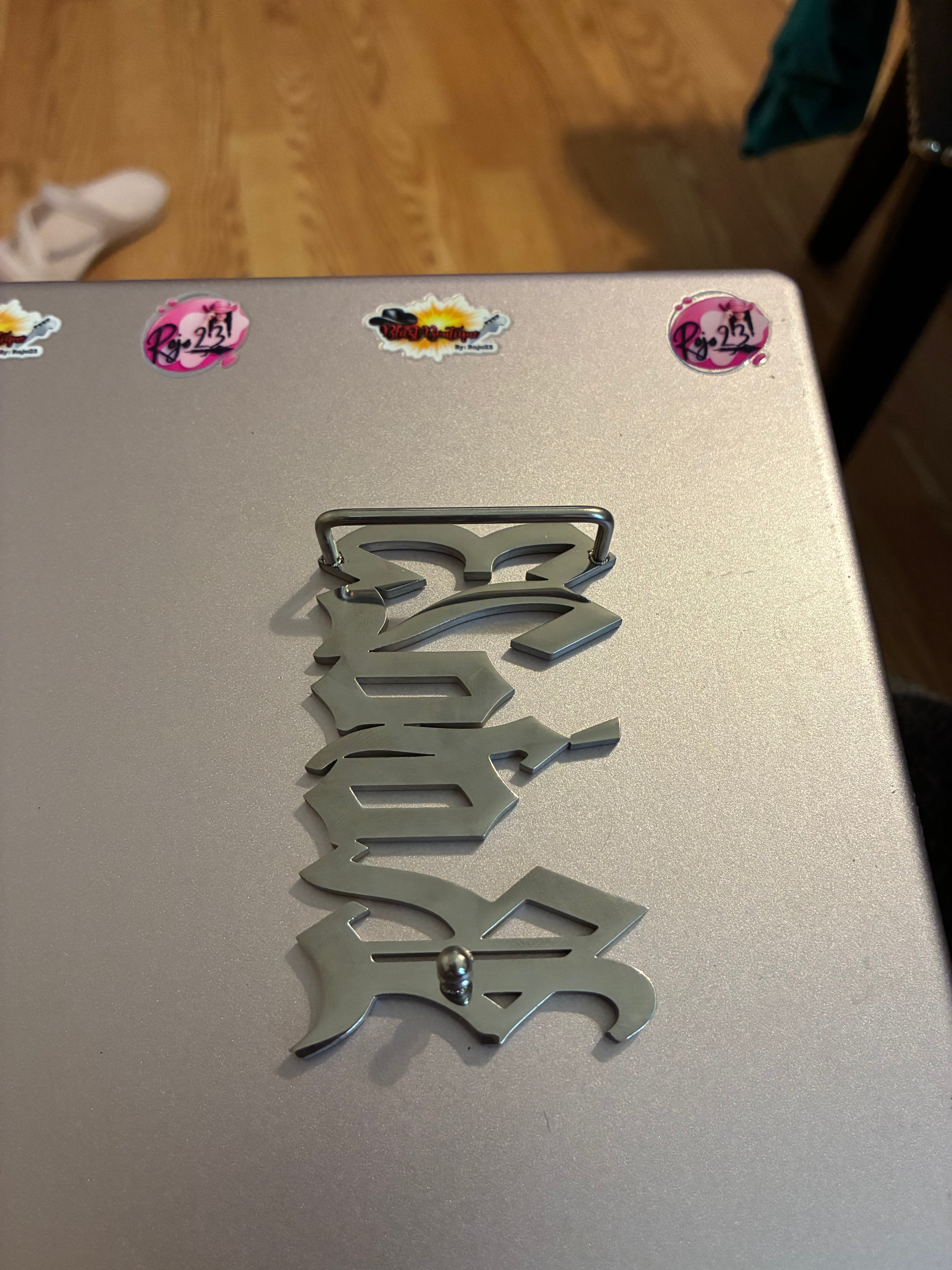 Hebilla plateada personalizada